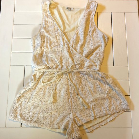 American Eagle Romper - Picture 15 of 15